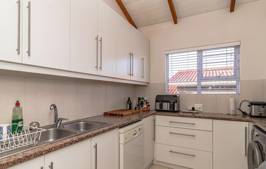 3 Bedroom Property for Sale in Gansbaai Central Western Cape